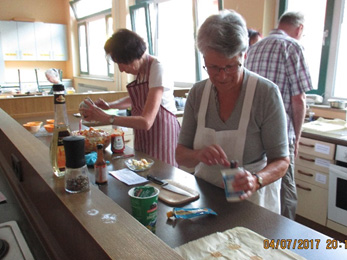 Gemeinsames_Kochen3.jpg